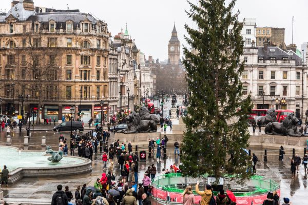 Why You Should Spend Christmas in the UK This Year