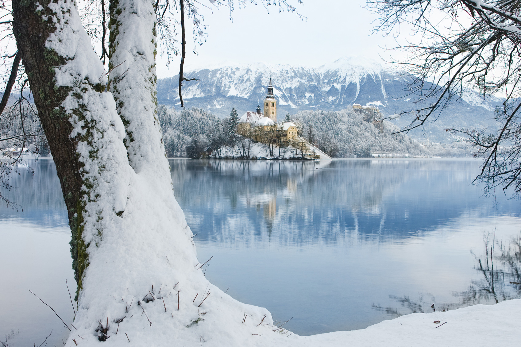 The Top European Destinations to Visit in the Snow