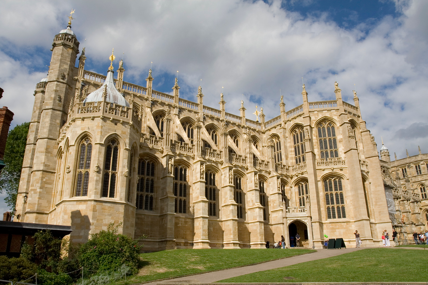 The most beautiful Royal Wedding locations - Real Word