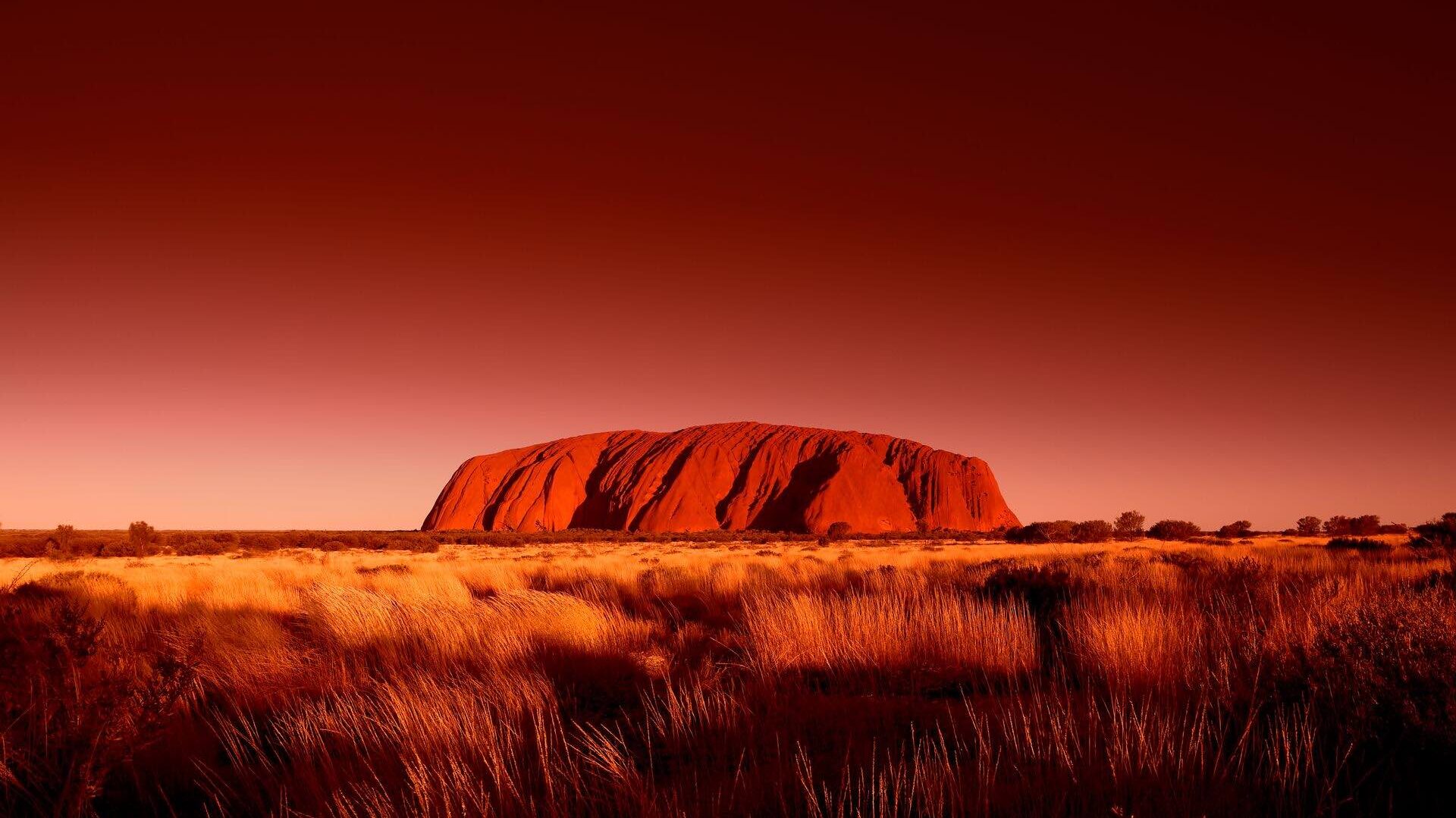 Uluru at sunset, Australia 