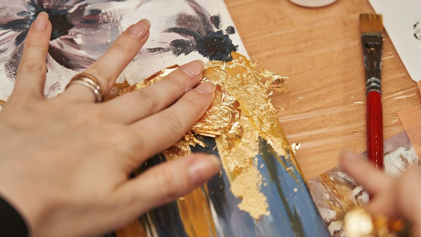 gold leaf painting in Japan